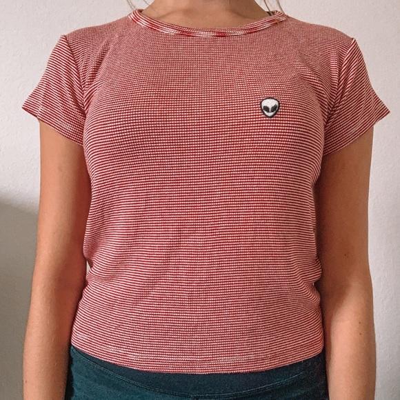 Brandy Melville Tops - Brandy Melville alien top